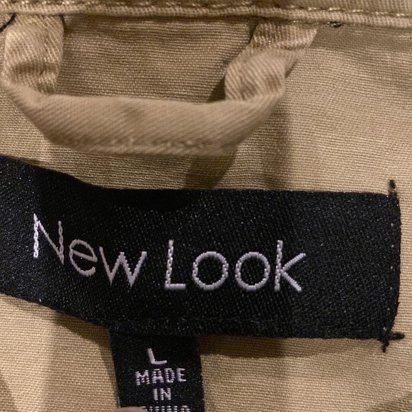 4 Button Jacket - Picture 5 of 7